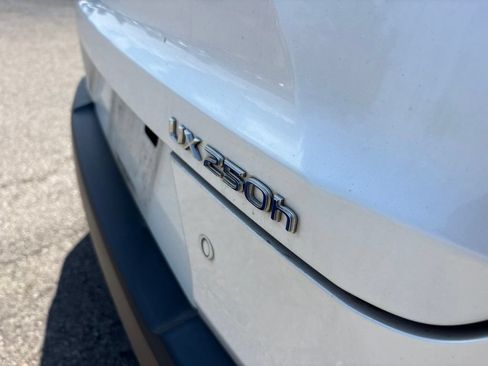 Used 2020 Lexus UX 250h w/ Premium Package AWD/4WD image 4