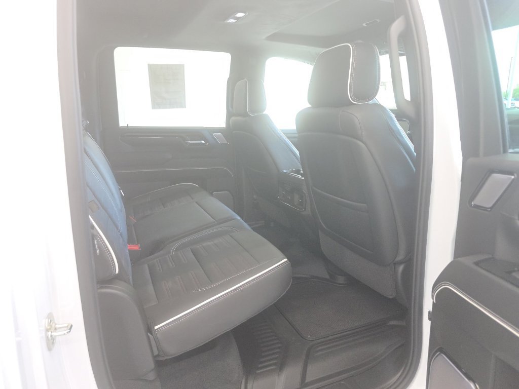 Used 2026 GMC Sierra 2500 AT4X AWD/4WD image 16