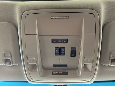 Used 2015 Chevrolet Silverado 1500 LTZ w/ LTZ Plus Package AWD/4WD image 31