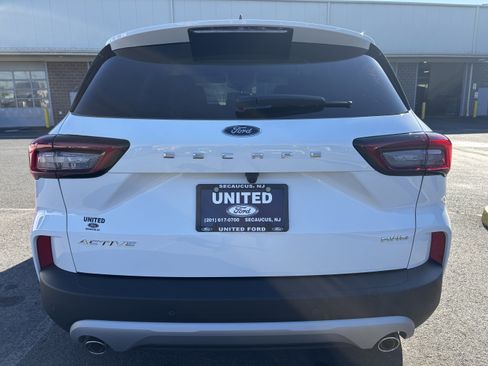 New 2026 Ford Escape Active w/ Tech Pack #1 AWD/4WD image 8