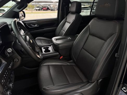 Used 2023 Chevrolet Tahoe High Country AWD/4WD image 25