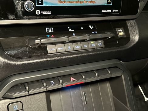 Used 2023 Toyota Tundra SR5 w/ SR5 Convenience Package image 19