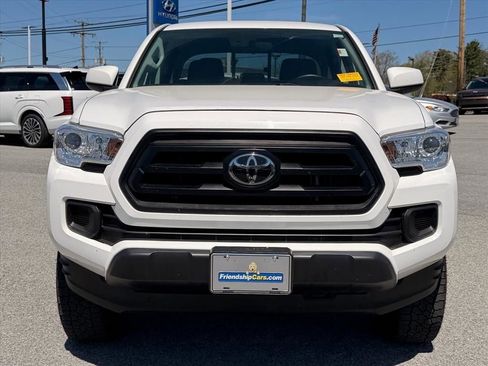 Used 2023 Toyota Tacoma SR AWD/4WD image 17