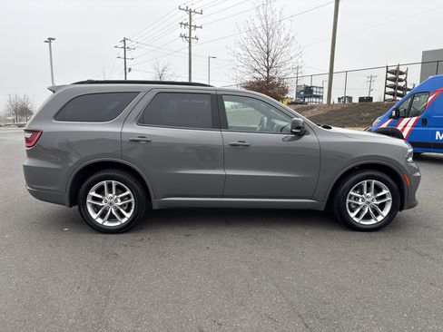 Certified 2024 Dodge Durango GT image 10