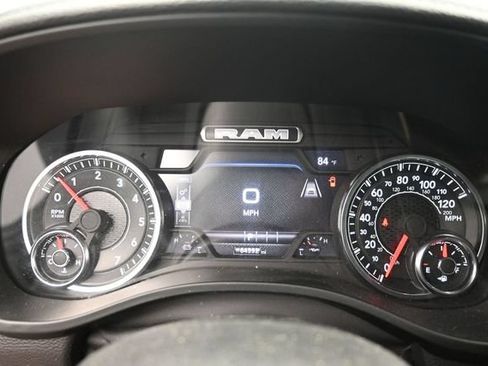 Used 2025 RAM 1500 Laramie AWD/4WD image 19