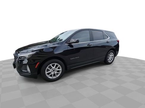 Used 2022 Chevrolet Equinox LT FWD image 3