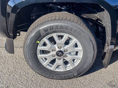New 2026 Toyota Tacoma SR5 AWD/4WD image 11