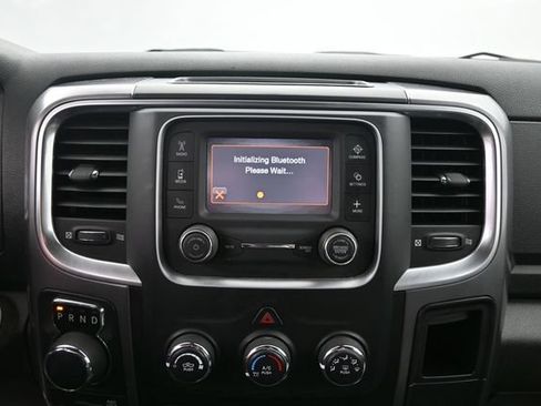 Used 2021 RAM 1500 Classic SLT AWD/4WD image 11