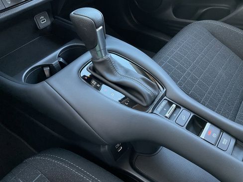 Used 2025 Honda HR-V LX image 33