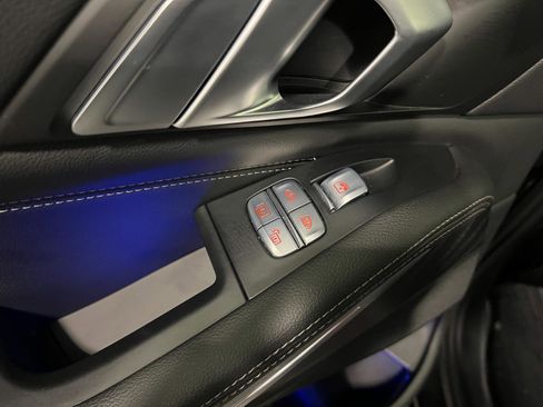 Used 2022 BMW X7 xDrive40i w/ Premium Package image 36