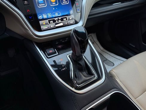 Used 2021 Subaru Outback Limited image 55