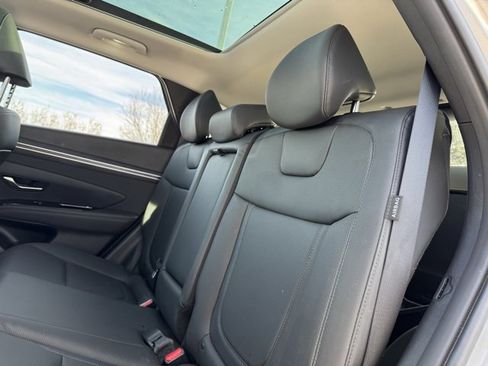 Used 2024 Hyundai Tucson SEL image 12