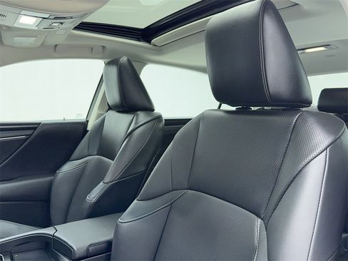 Used 2023 Lexus ES 350 w/ Premium Package image 31