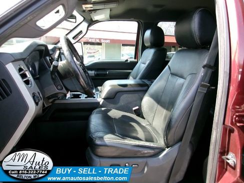 Used 2015 Ford F250 Lariat w/ Lariat Interior Package image 14