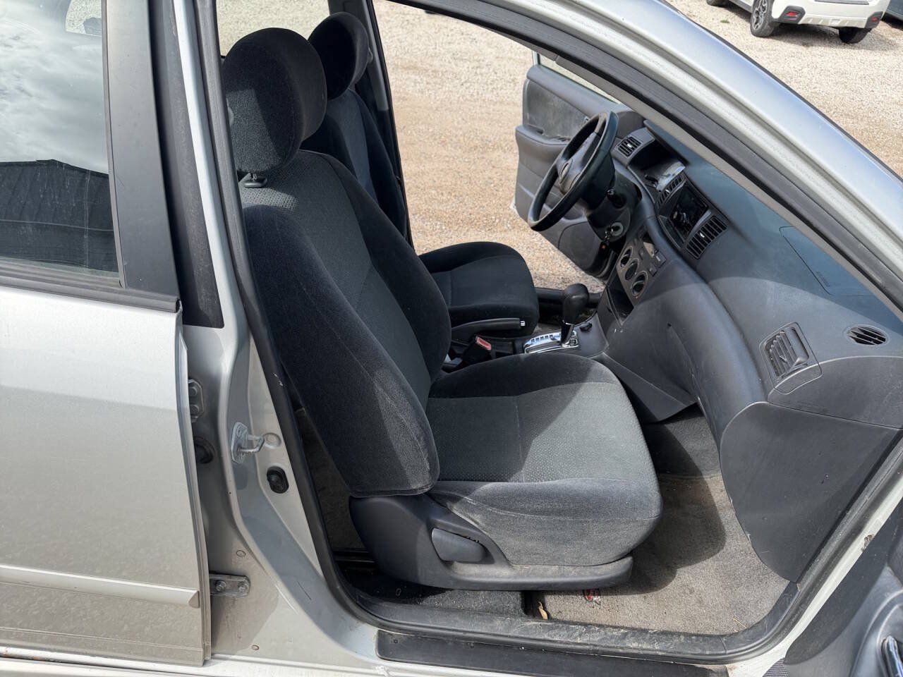 Used 2003 Toyota Corolla CE FWD image 27