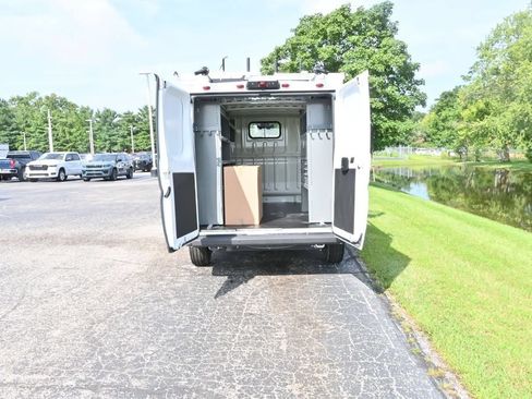Used 2025 RAM ProMaster 2500 w/ Safety Group FWD image 42