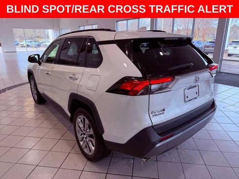 Used 2020 Toyota RAV4 Limited w/ Limited Grade Weather Package image 5