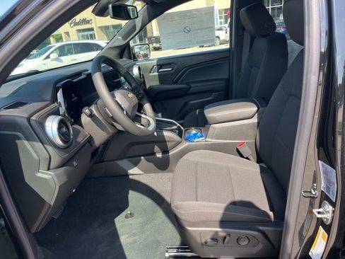 New 2026 Chevrolet Colorado LT RWD image 15