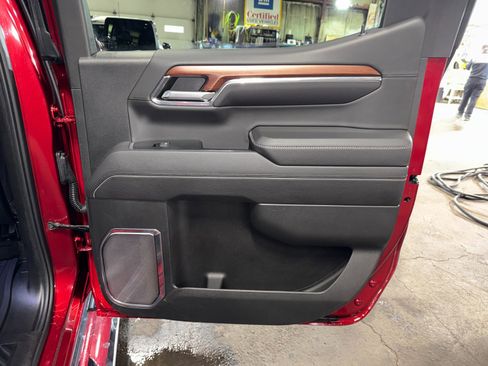 Used 2023 GMC Sierra 1500 Denali w/ Denali Carbonpro Edition image 23