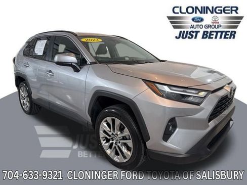 Used 2023 Toyota RAV4 XLE Premium image 1