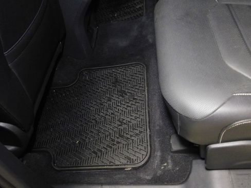 Used 2020 Volkswagen Atlas Cross Sport SEL Premium R-Line image 49