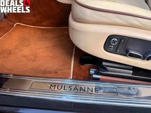 Used 2012 Bentley Mulsanne RWD image 18