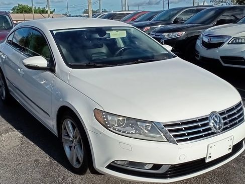Used 2013 Volkswagen CC Sport image 4