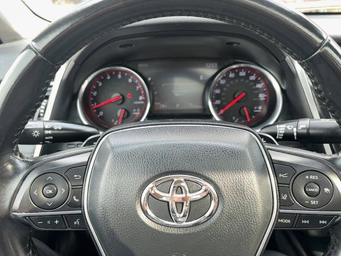 Used 2020 Toyota Camry XSE image 20