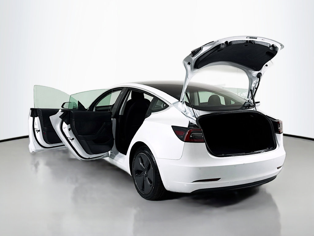 Used 2020 Tesla Model 3 Standard Range RWD image 26