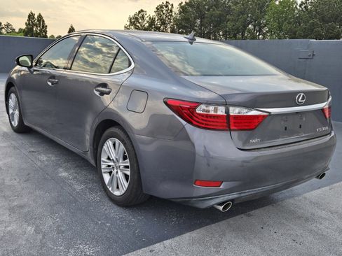 Used 2014 Lexus ES 350 w/ Premium Package FWD image 4