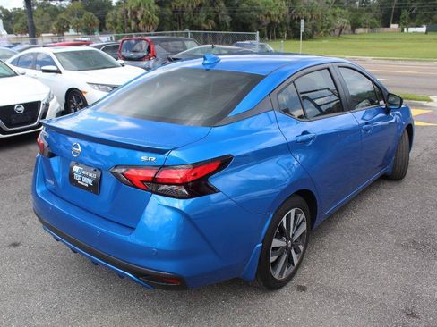 Used 2020 Nissan Versa SR w/ Convenience Package FWD image 3