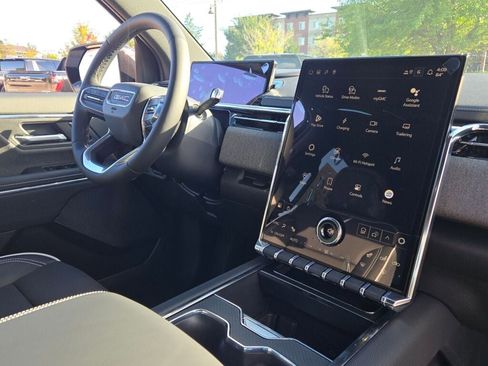 New 2026 GMC Sierra EV Elevation image 9