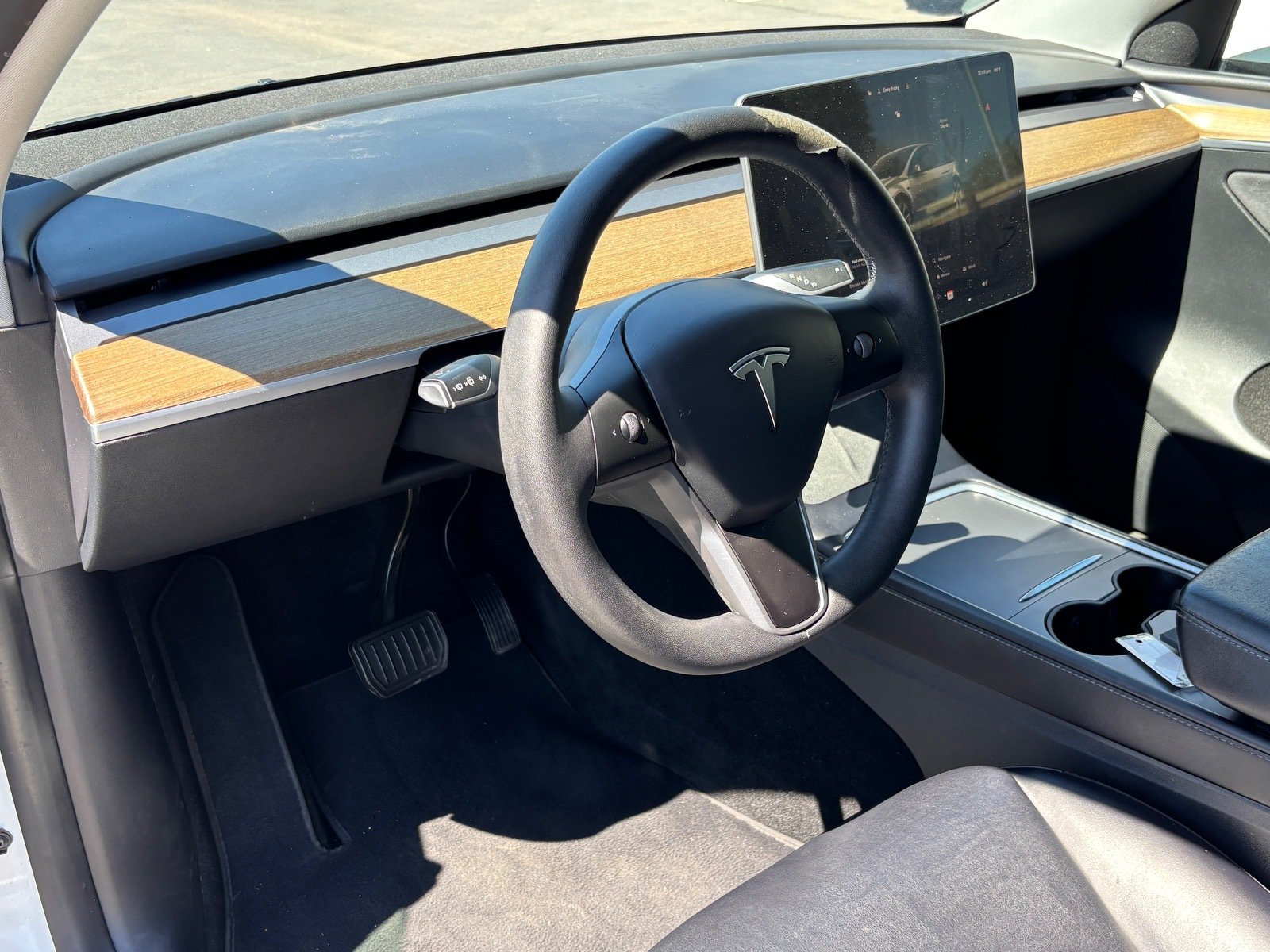 Used 2022 Tesla Model Y Long Range AWD/4WD image 19