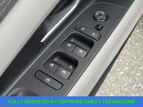 Used 2022 Hyundai Elantra Limited image 22