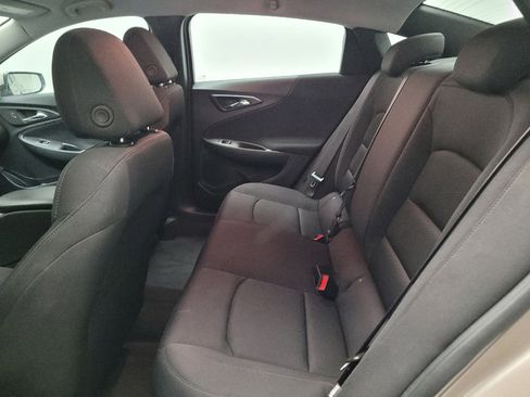 Used 2024 Chevrolet Malibu LS FWD image 18