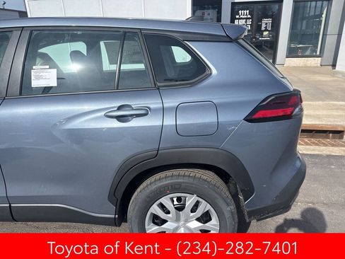 New 2026 Toyota Corolla Cross L image 4