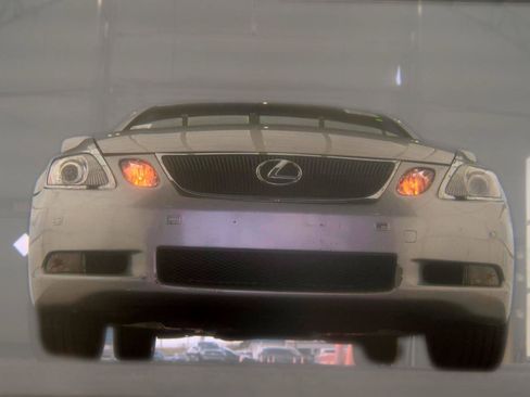 Used 2007 Lexus GS 450h w/ Preferred Accessory Pkg RWD image 3