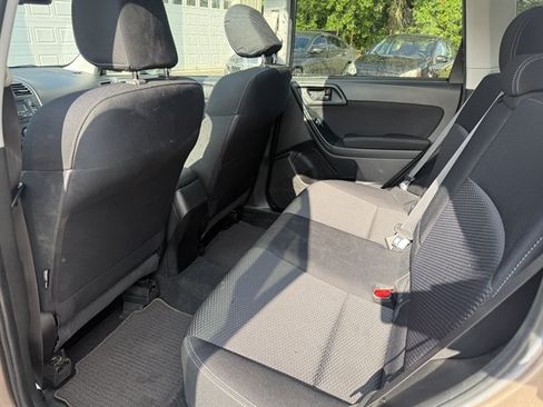 Used 2014 Subaru Forester 2.5i Premium w/ Popular Package #1 AWD/4WD image 22