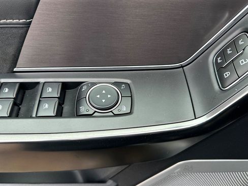 New 2026 Ford F150 Platinum w/ Equipment Group 702A High image 8