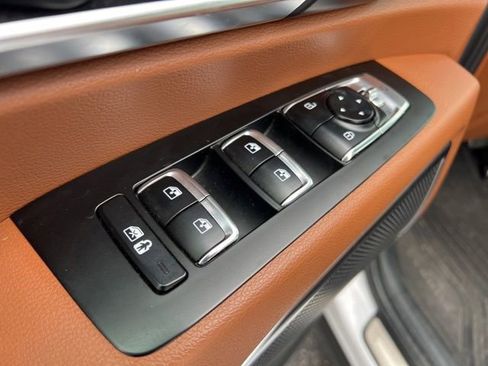 Certified 2025 Kia Telluride SX Prestige X-Line AWD/4WD image 34