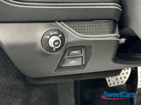 Used 2022 Ferrari F8 Tributo image 16