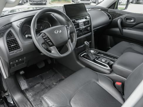 Used 2023 INFINITI QX80 Luxe w/ Cargo Package RWD image 7