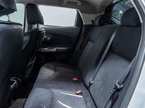 Used 2014 Nissan Juke S image 22