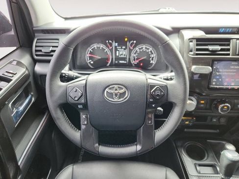 Used 2020 Toyota 4Runner Venture w/ Moonroof Package image 12