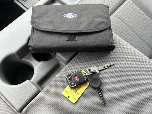 Used 2011 Ford F150 XLT image 19