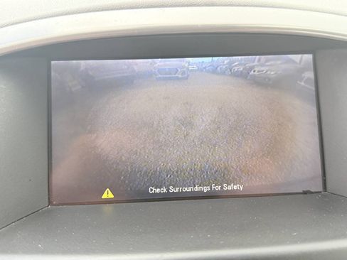 Used 2014 Buick Verano Convenience FWD image 24