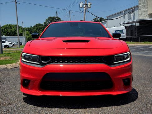 Used 2023 Dodge Charger Scat Pack w/ Plus Group RWD image 2