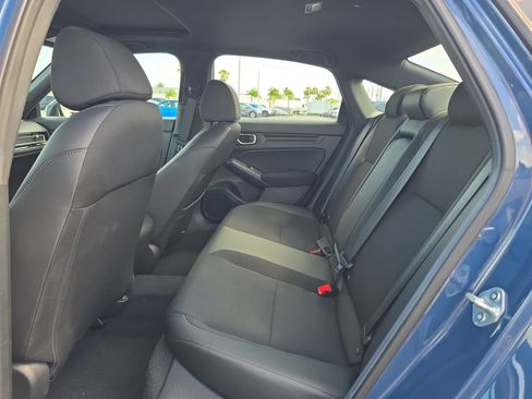 Used 2025 Honda Civic Sport image 13