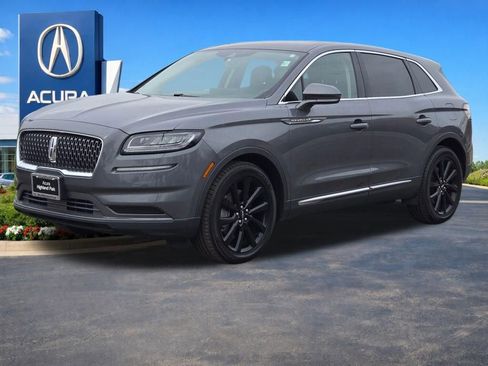 Used 2021 Lincoln Nautilus Reserve w/ Monochromatic Package AWD/4WD image 2