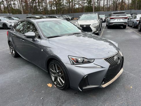 Used 2018 Lexus IS 300 F Sport w/ F Sport Package image 4